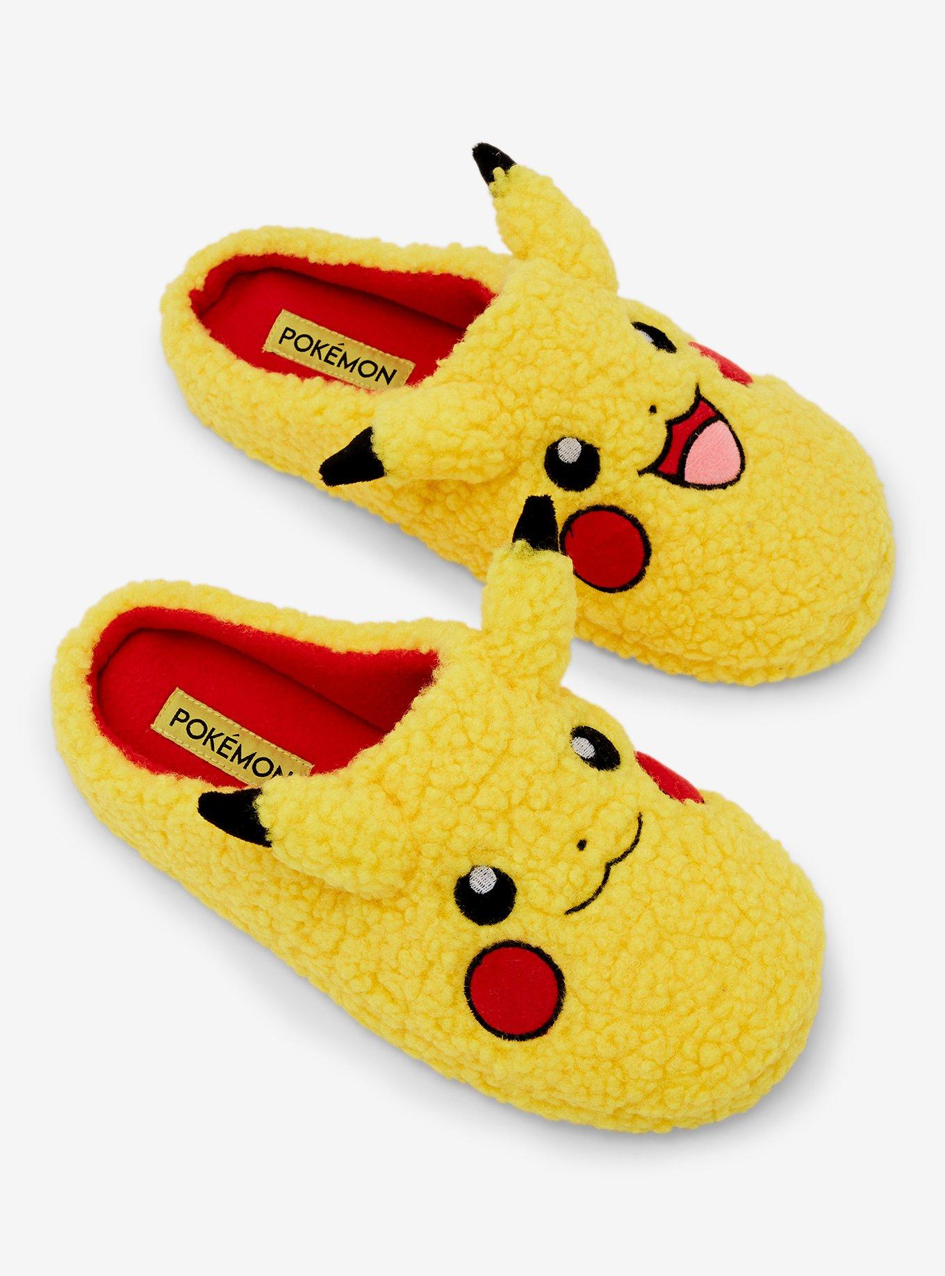 Pokémon Pikachu Figural Men's Sherpa Slippers — BoxLunch Exclusive, BRIGHT YELLOW, hi-res