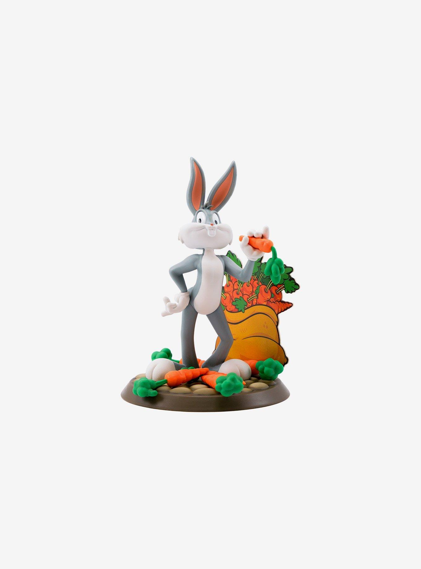 Looney Tunes Bugs Bunny SG Figure | BoxLunch