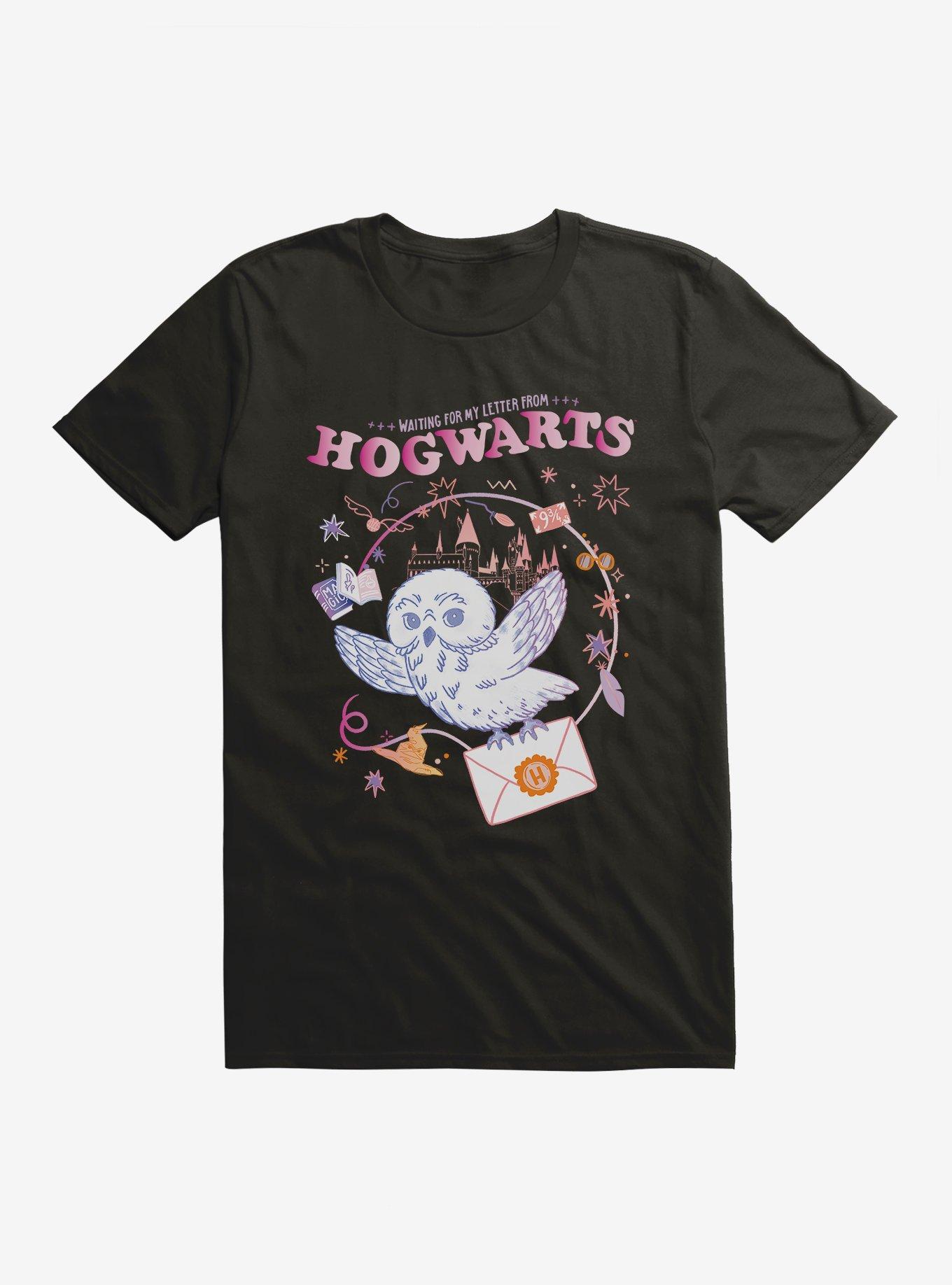 Harry Potter Hedwig Letter From Hogwarts T-Shirt, BLACK, hi-res
