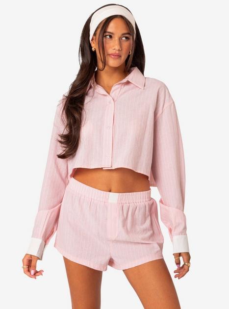 Lea Cropped Button-Up Shirt Pink | Hot Topic
