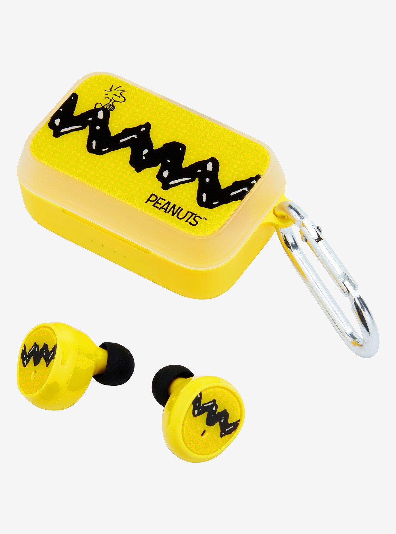 Peanuts Charlie Brown Shirt Wireless Earbuds and Case, , hi-res