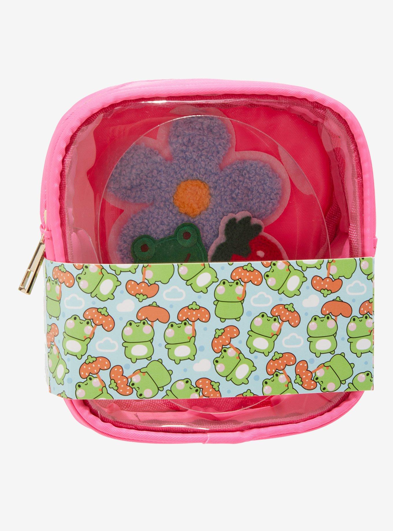 DIY Patch Travel Makeup Bag, , hi-res