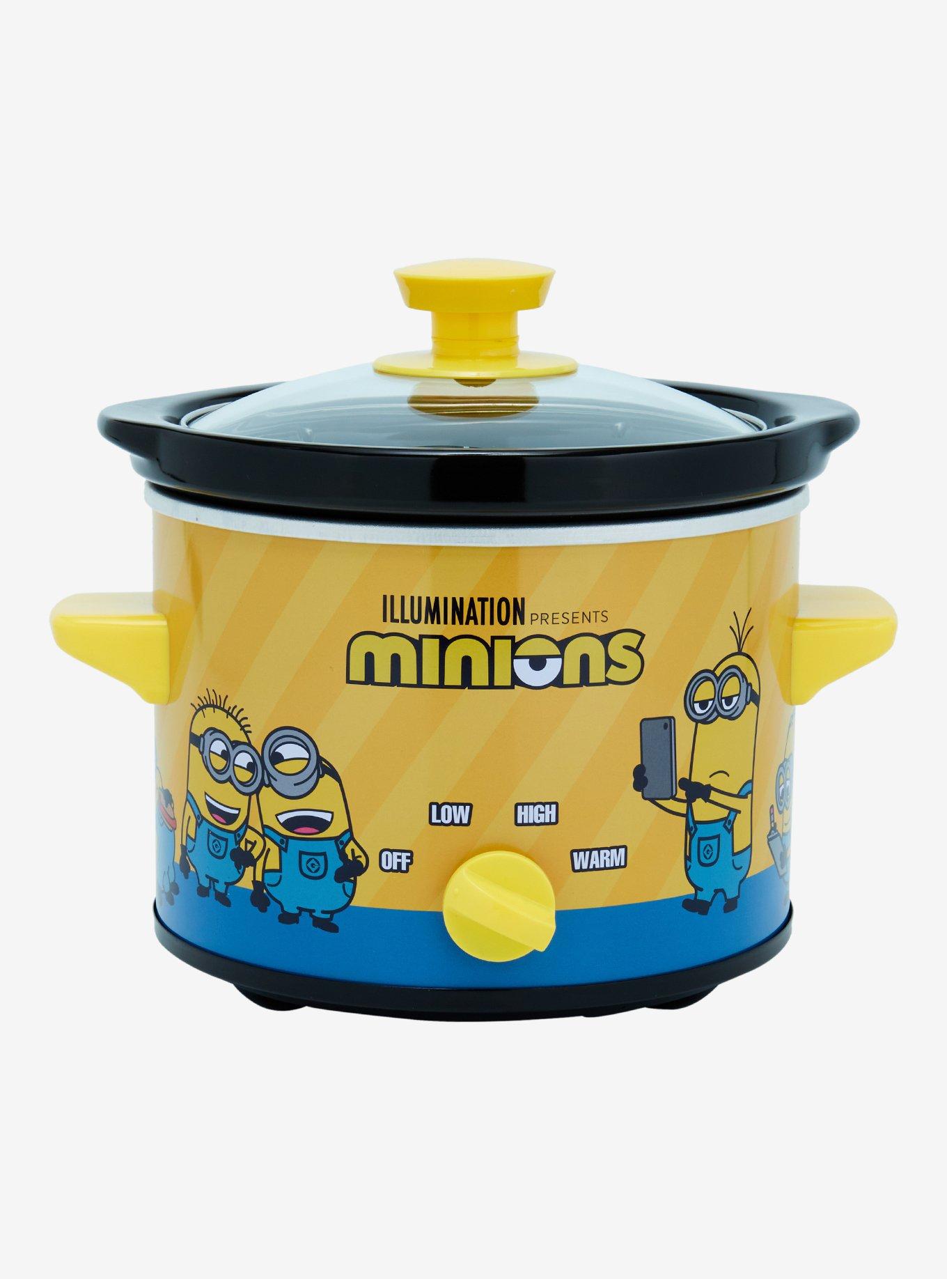 Minions Group Portrait 2-Quart Slow Cooker, , hi-res