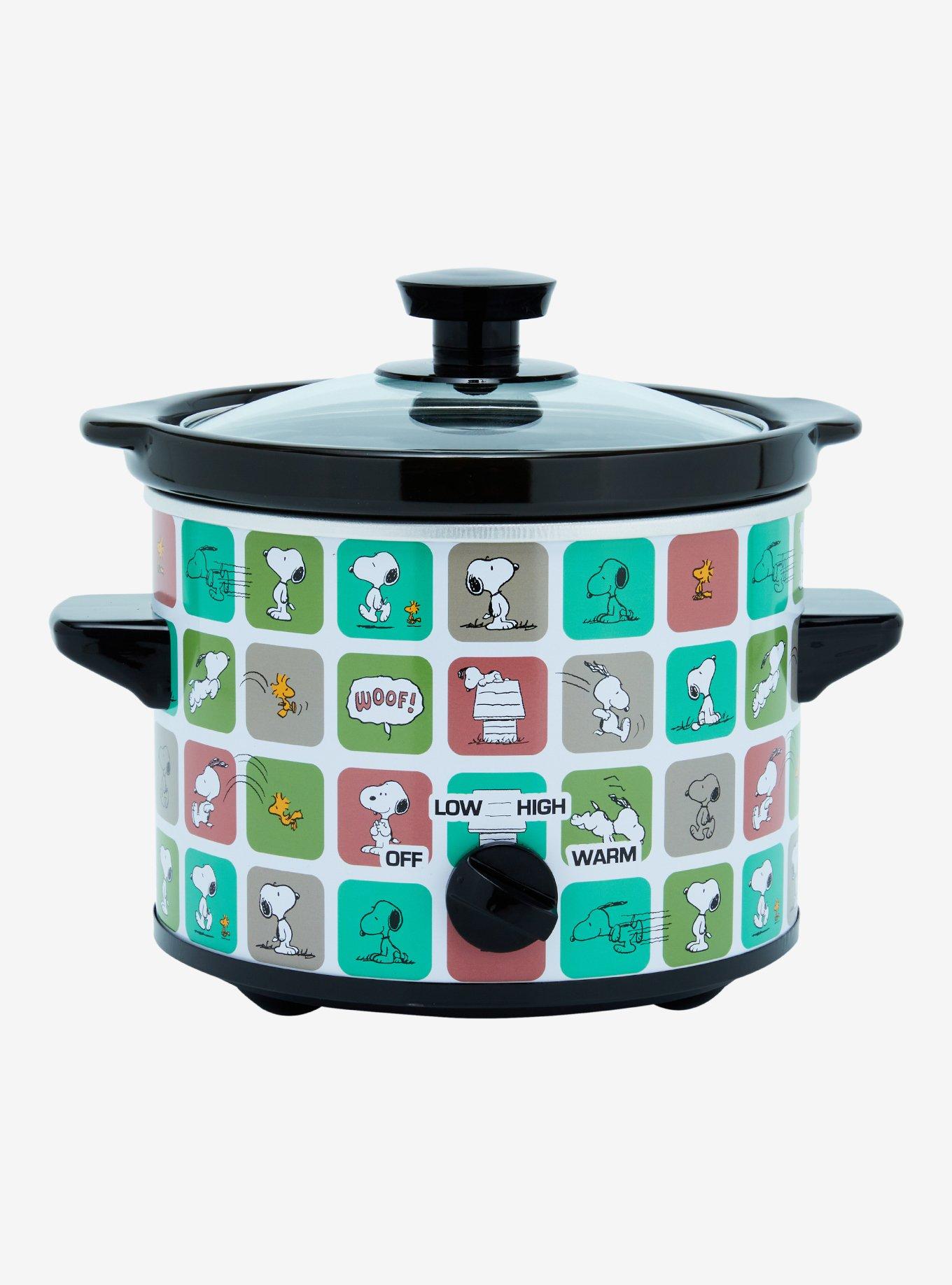 Peanuts Snoopy Grid 2-Quart Slow Cooker, , hi-res