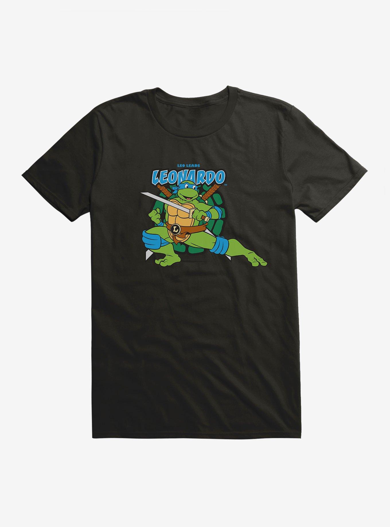 Teenage Mutant Ninja Turtles Leonardo Leads Pose T-Shirt