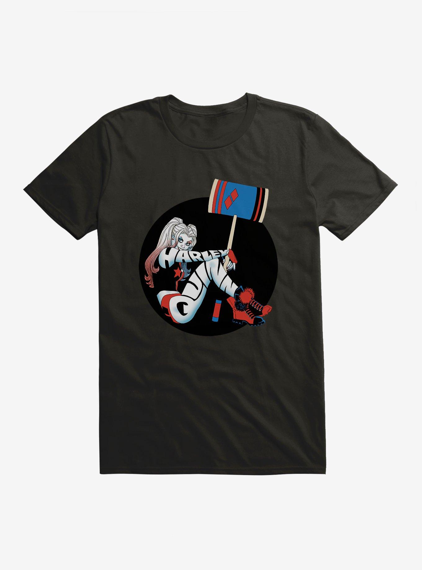 Batman Harley Quinn Circle Photo T-Shirt