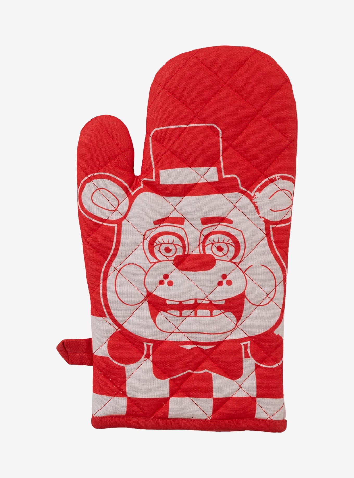 Five Nights at Freddy's Freddy Fazbear Checkered Oven Mitt