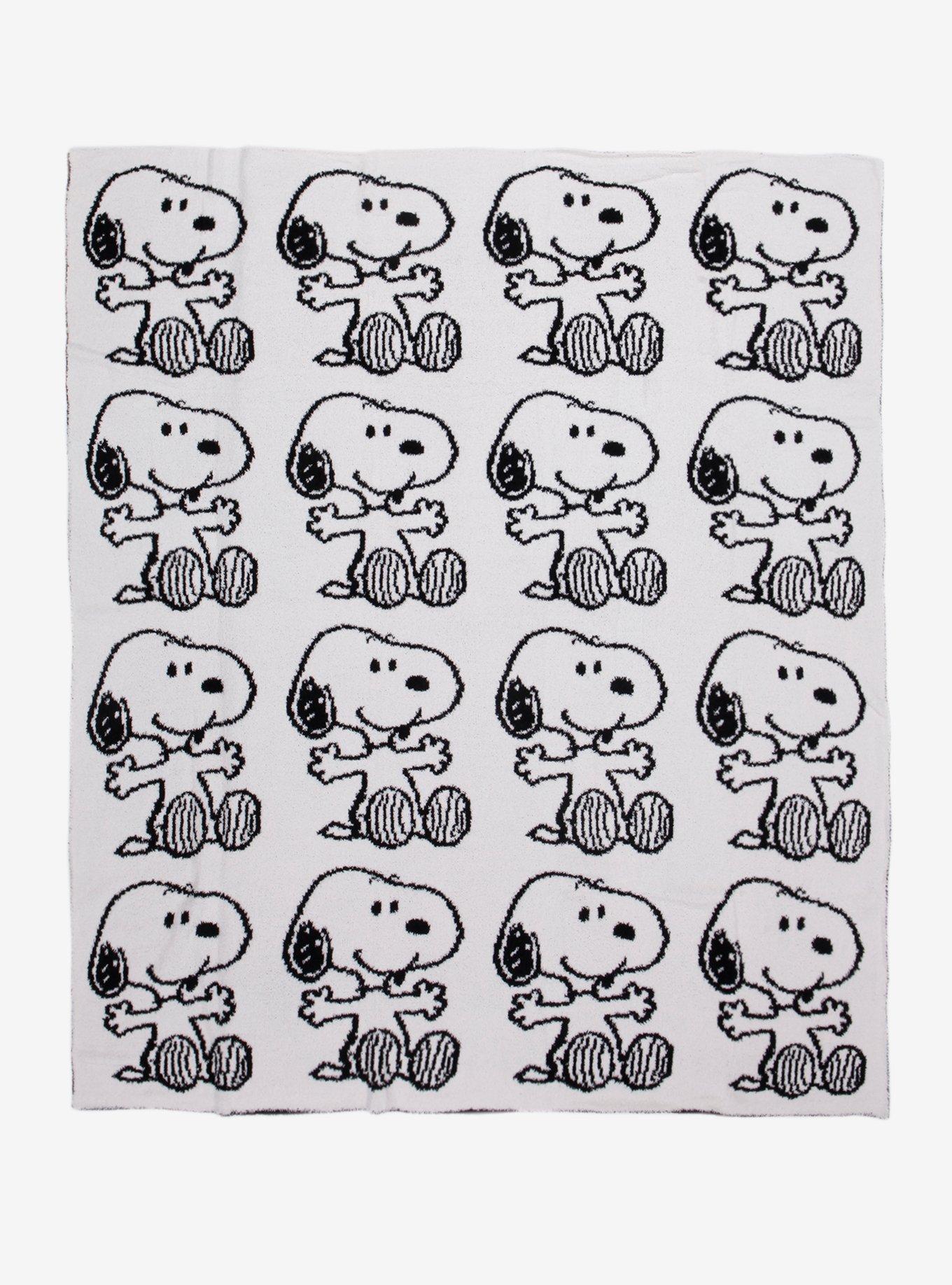 Peanuts Snoopy Allover Print Feather Knit Throw Blanket, , hi-res