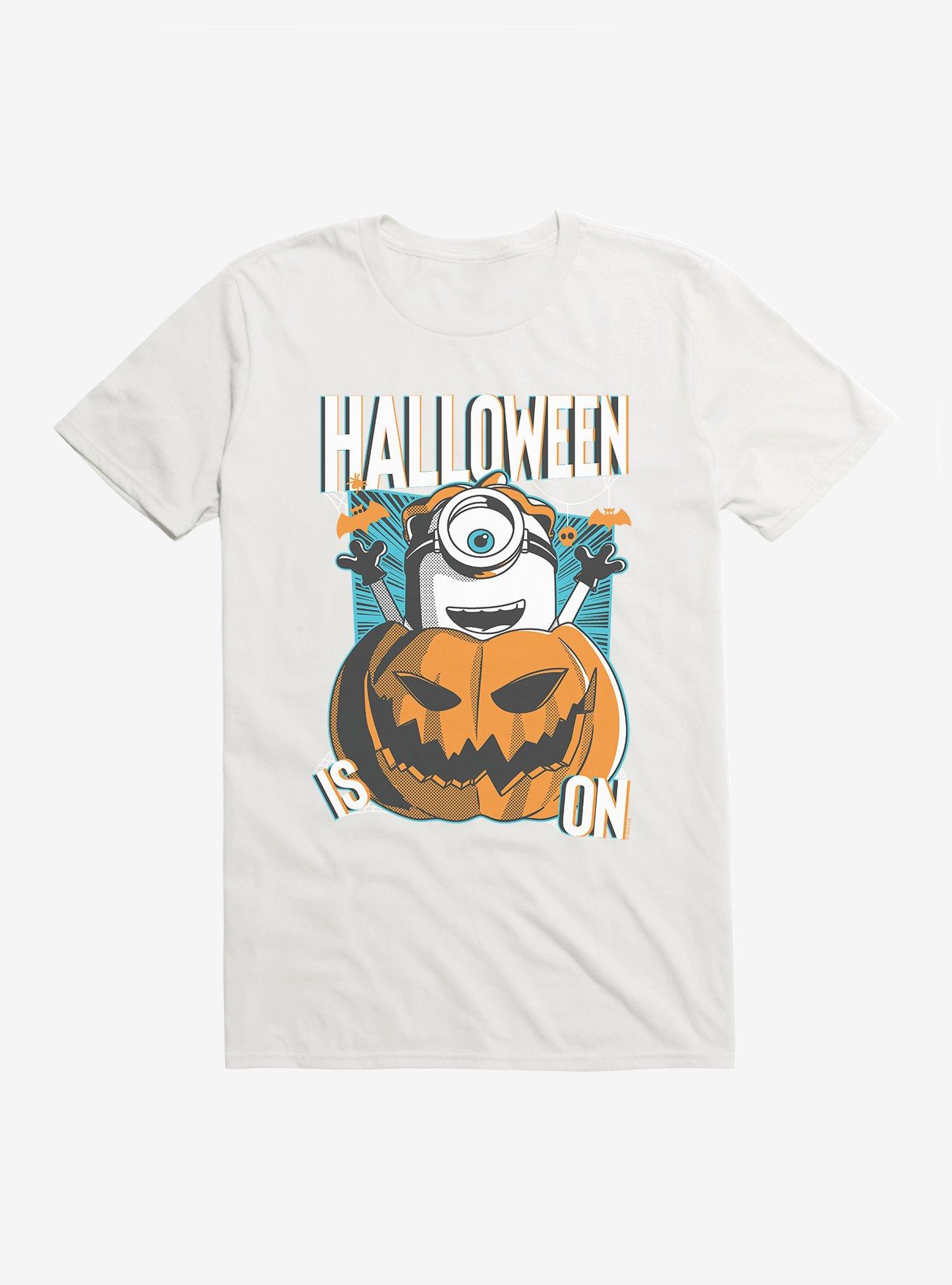 Minions Halloween Is On Pumpkin T-Shirt