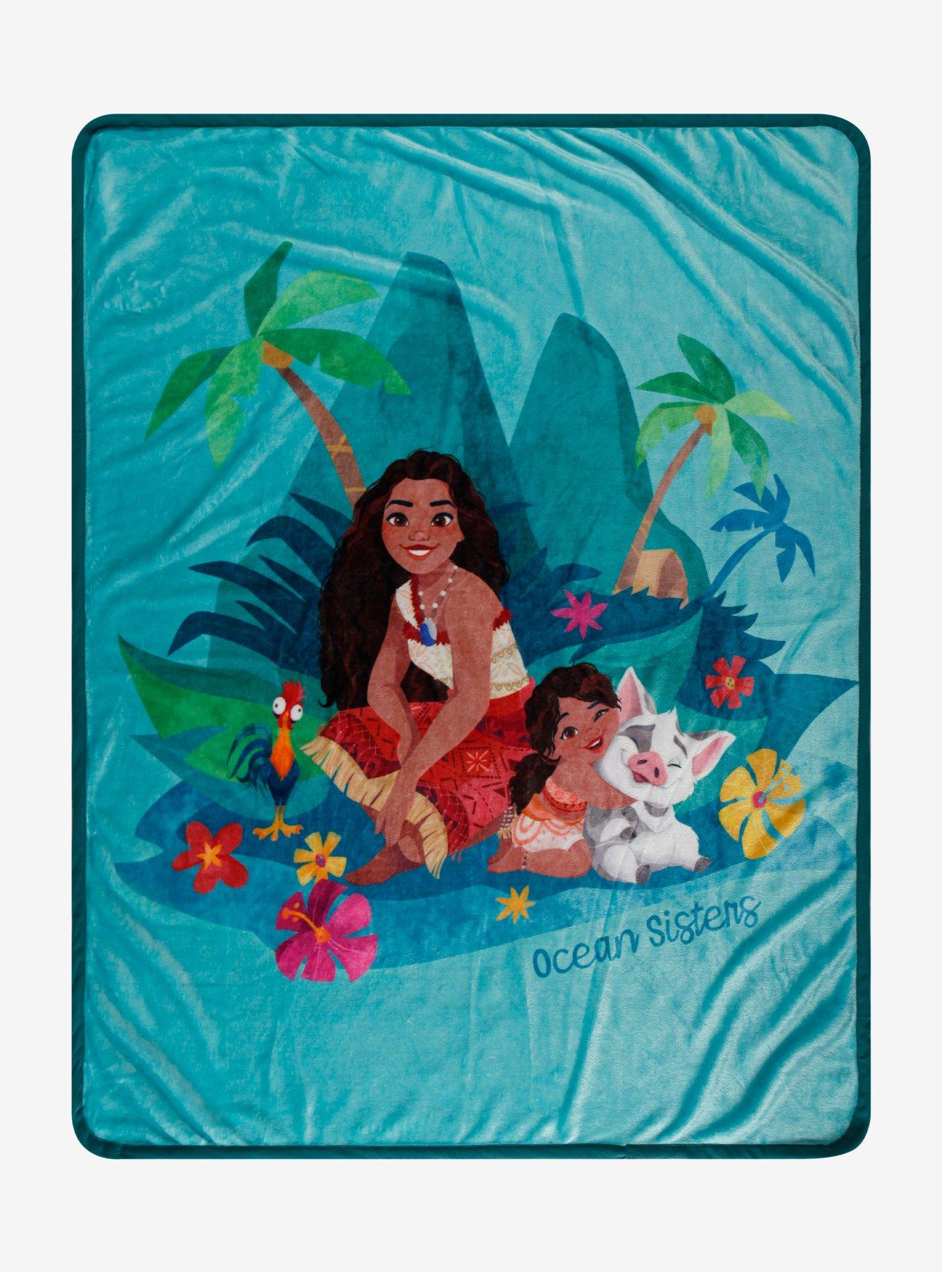 Disney Moana 2 Ocean Sisters Throw Blanket, , hi-res