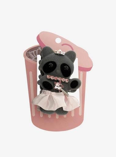 Raccoon Princess Claw Hair Clip | Hot Topic