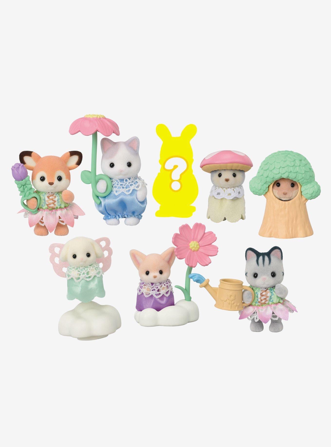 Calico Critters Milk Rabbit Family Figure Set