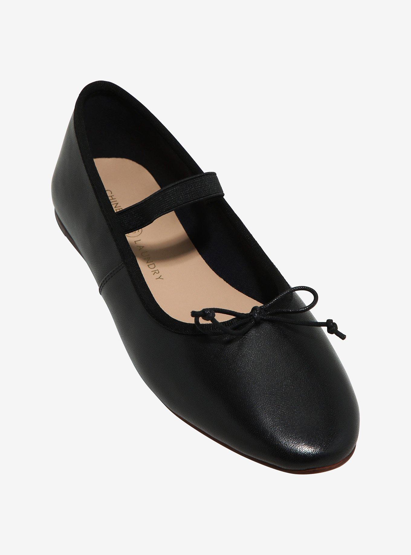 Chinese Laundry Audrey Black Flats, , hi-res