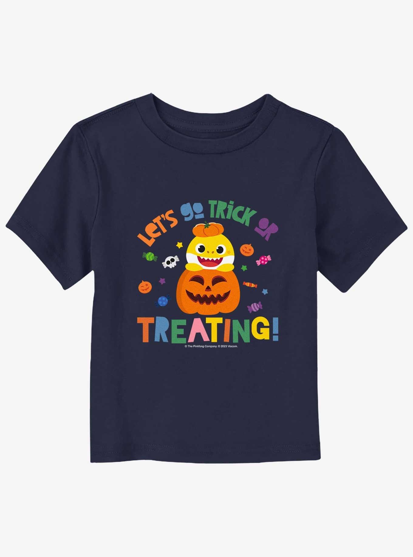 Baby Shark Trick Or Treating Group Toddler T-Shirt, , hi-res