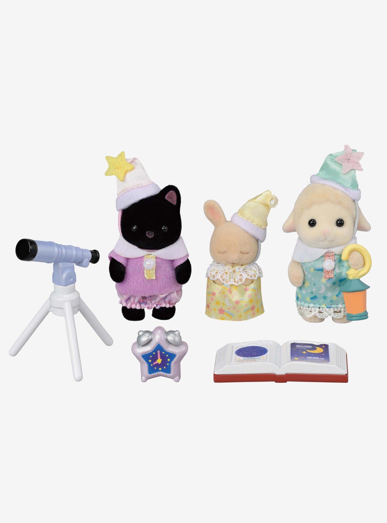 Calico Critters Sleepover Party Trio Figure Set, , hi-res