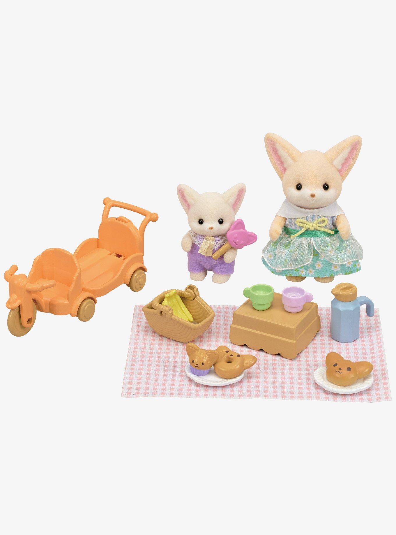 Calico Critters Fox Picnic Figure Set, , hi-res