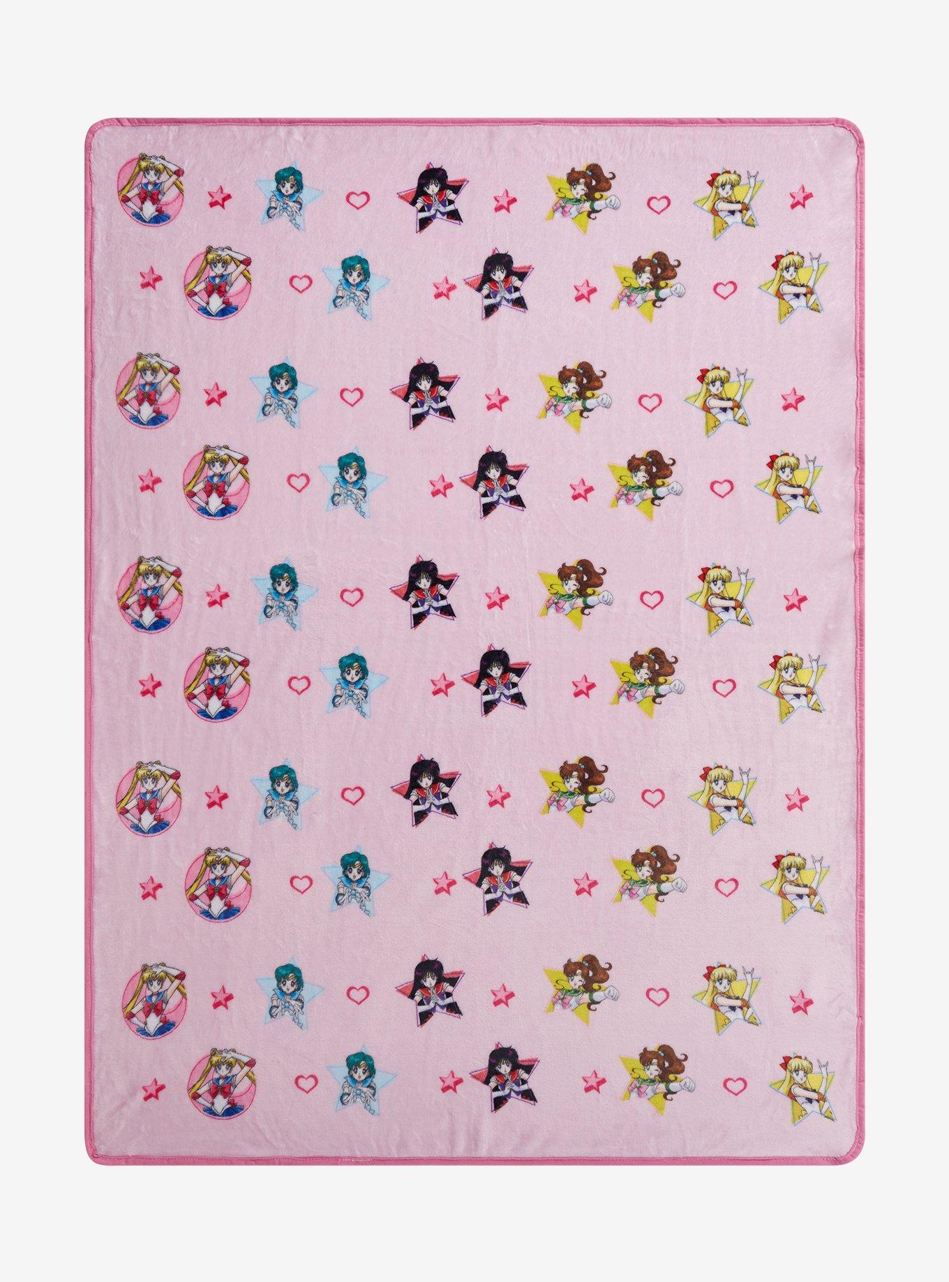 Sailor Moon Group Portraits Throw Blanket, , hi-res