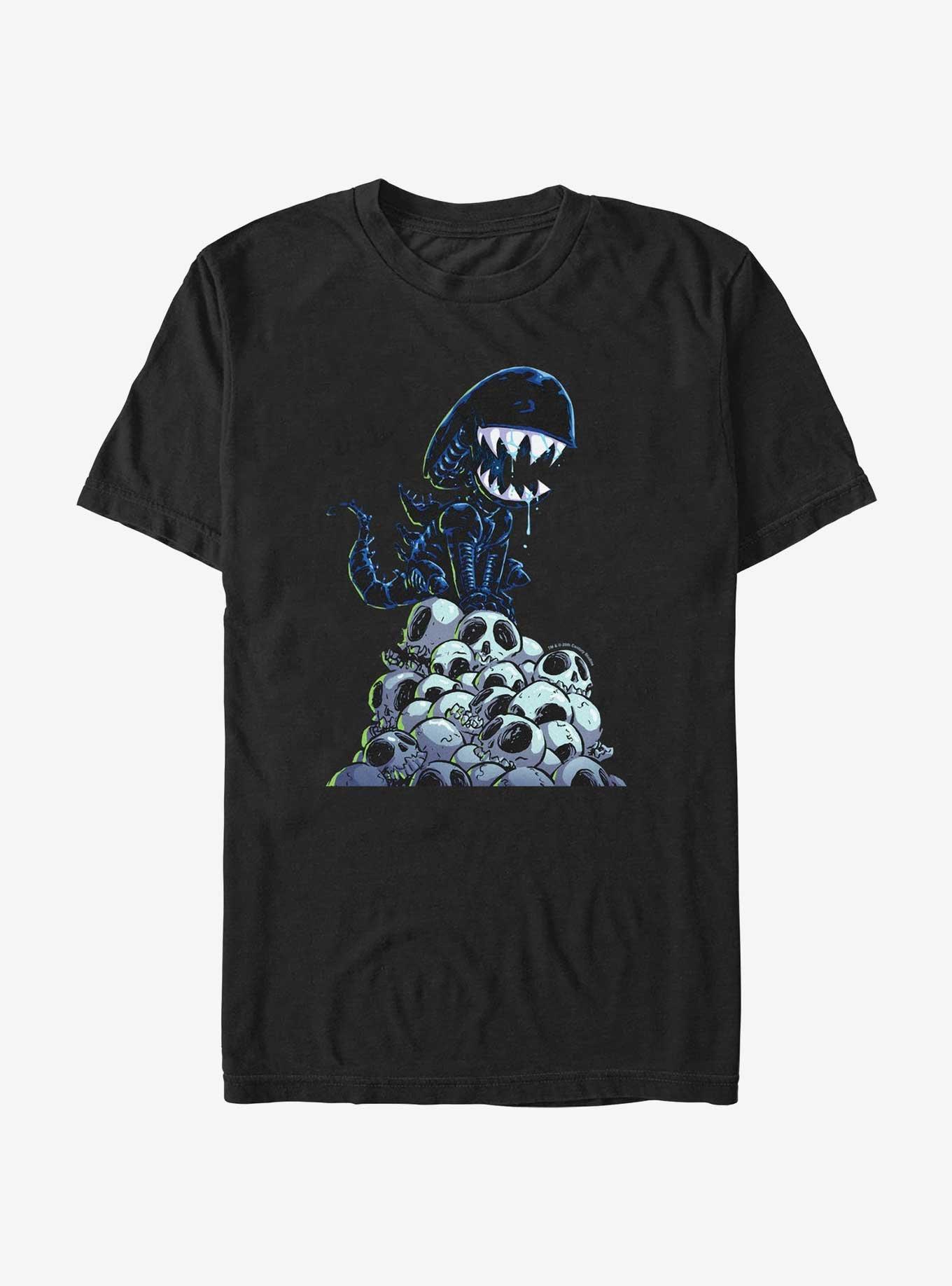 Alien Xenomorph In Skull Mountain T-Shirt, , hi-res