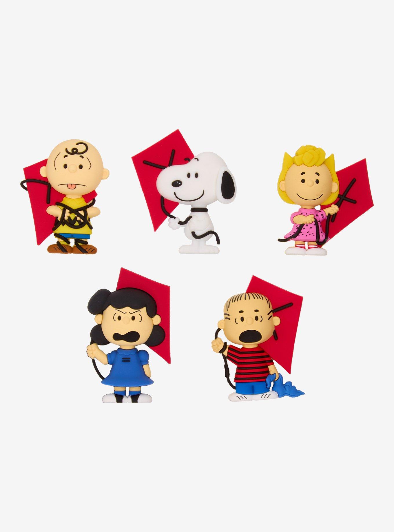 Peanuts 75th Anniversary Characters with Kites Blind Bag Figural Magnet, , hi-res
