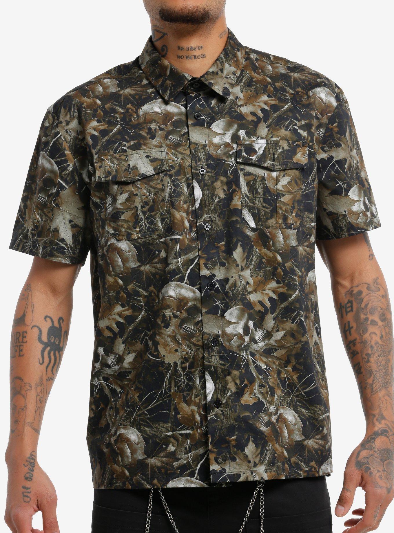 HOTTOPIC Skull Camouflage Woven Button-Up