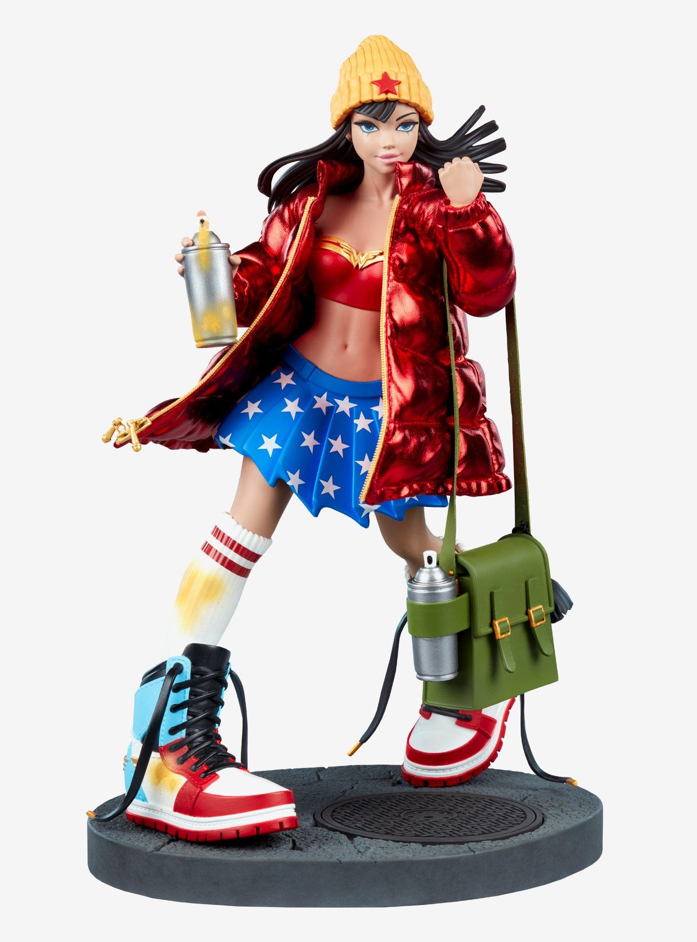 DC Comics Wonder Woman Hype Girl Statue, , hi-res