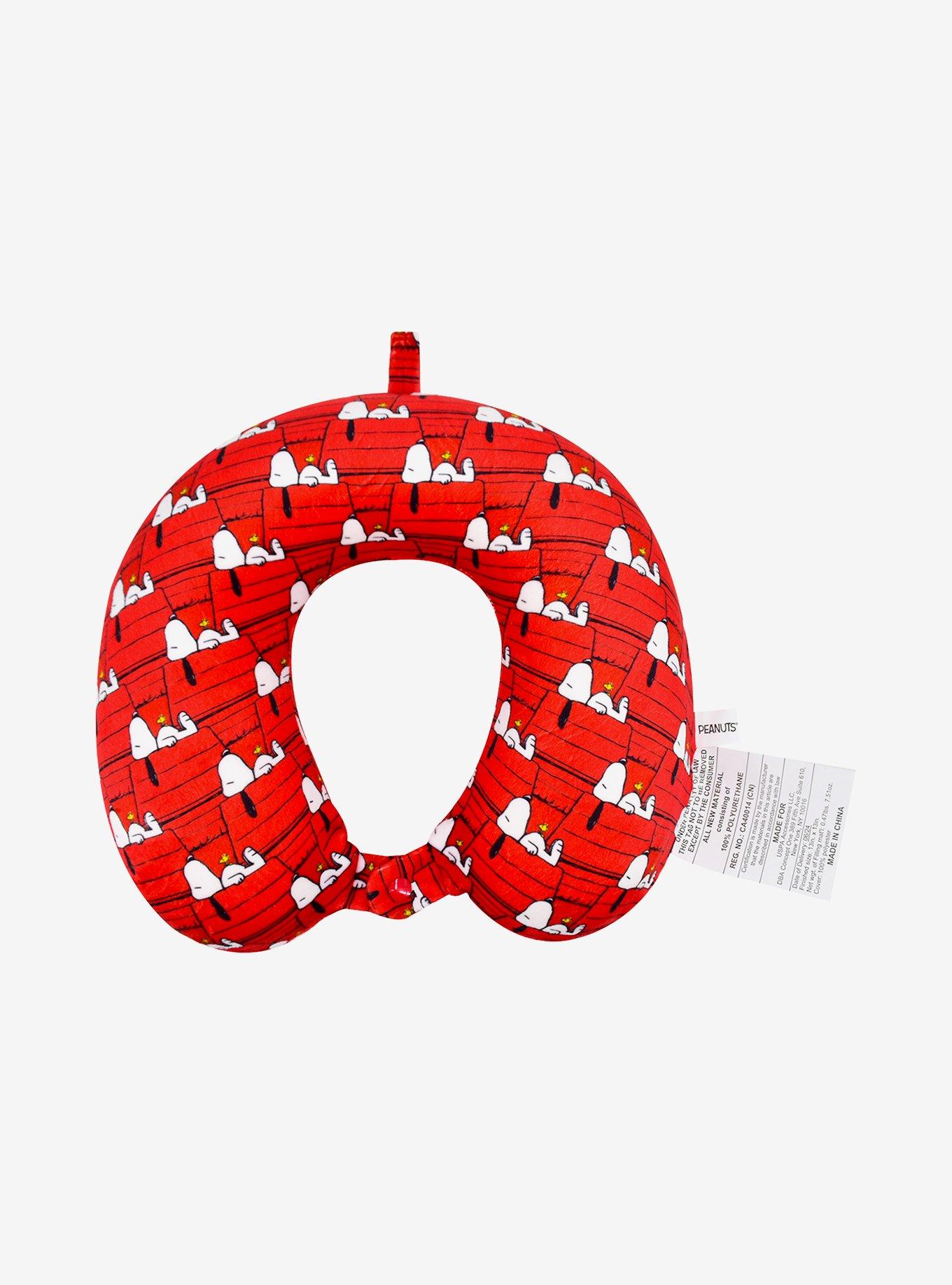 FUL Peanuts Snoopy Doghouse Travel Neck Pillow, , hi-res