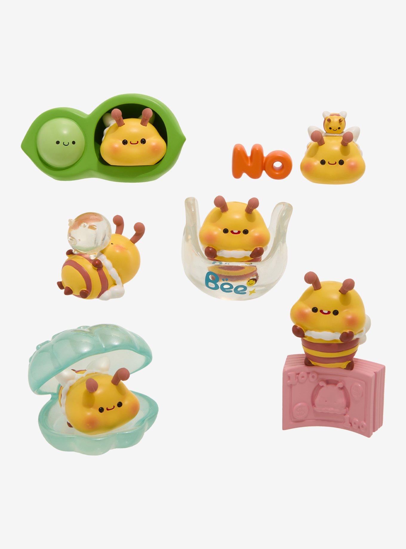 Bumblebee Blind Box Figure, , hi-res