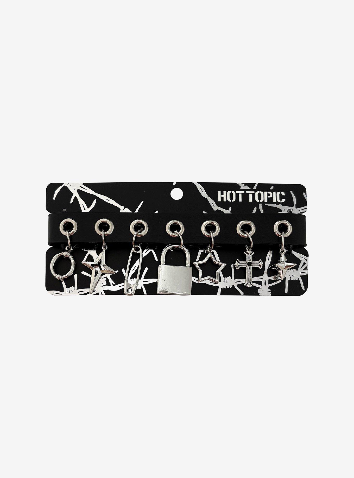 Lock Star Charm Grommet Choker, , hi-res