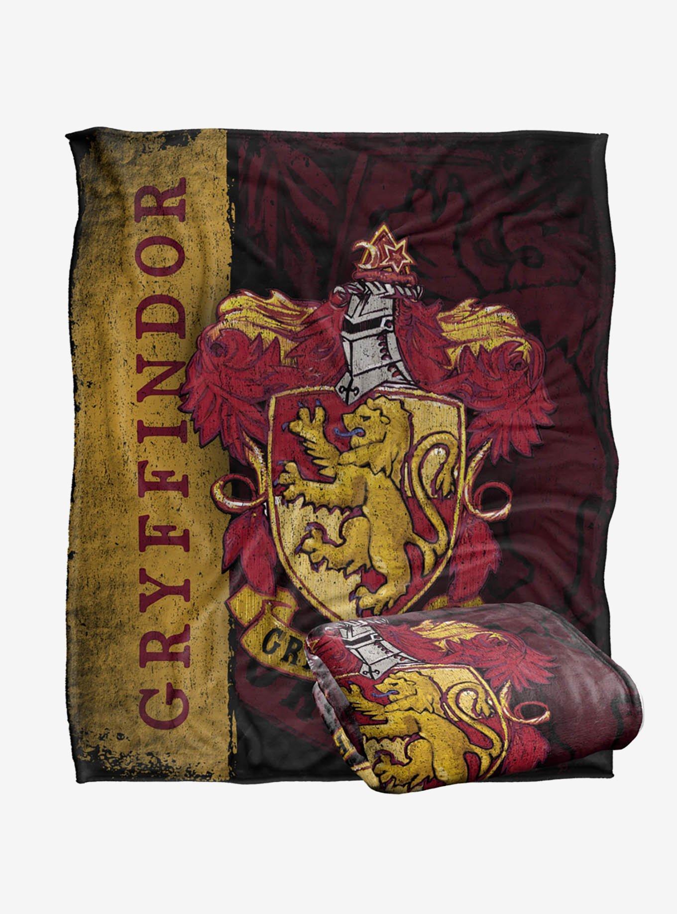 Harry Potter Gryffindor House Crest 50x60" Throw Blanket, , hi-res