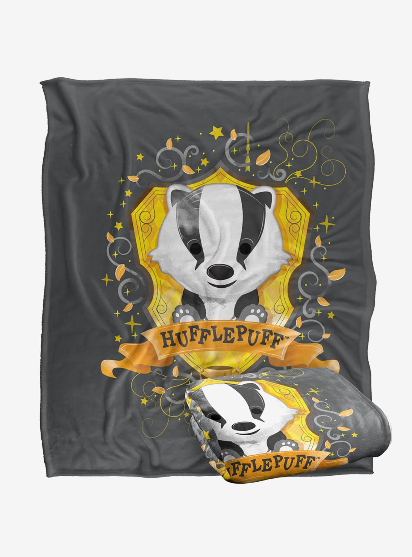 Harry Potter Watercolor Hufflepuff Crest 50x60" Throw Blanket, , hi-res