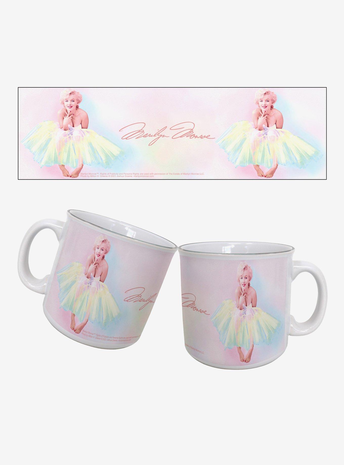 Marilyn Monroe Colorful Ball 20oz Camper Mug, , hi-res