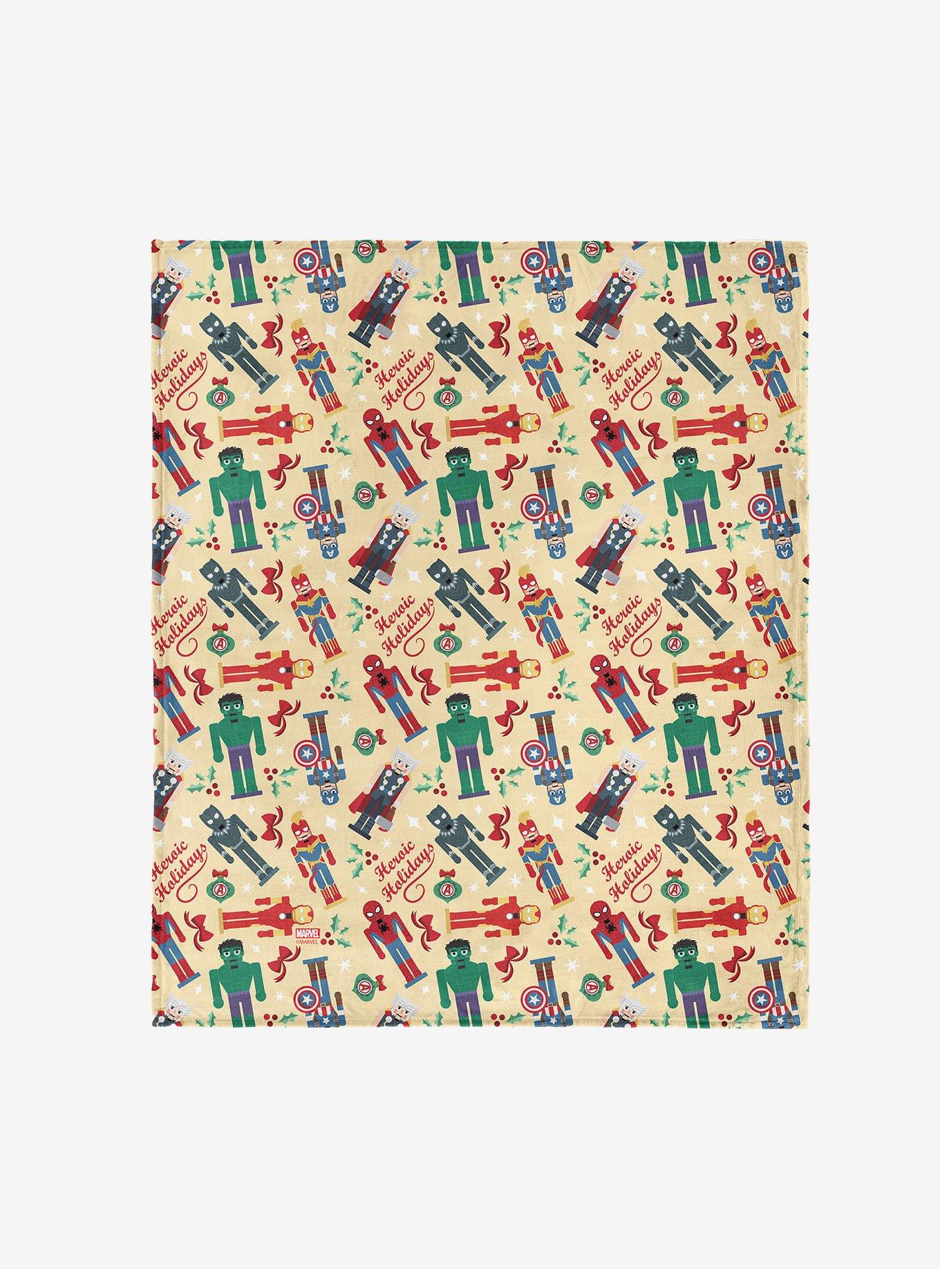 Marvel Avengers Heroic Holiday 40x50" Silk Touch Throw Blanket, , hi-res