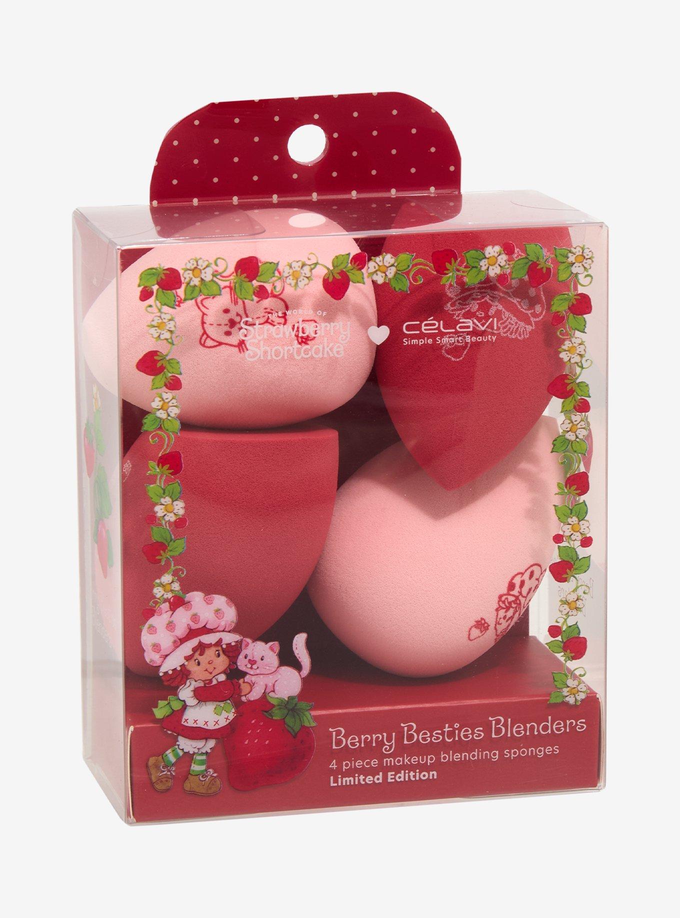 Célavi Strawberry Shortcake Berry Besties Beauty Blender Four Piece Set