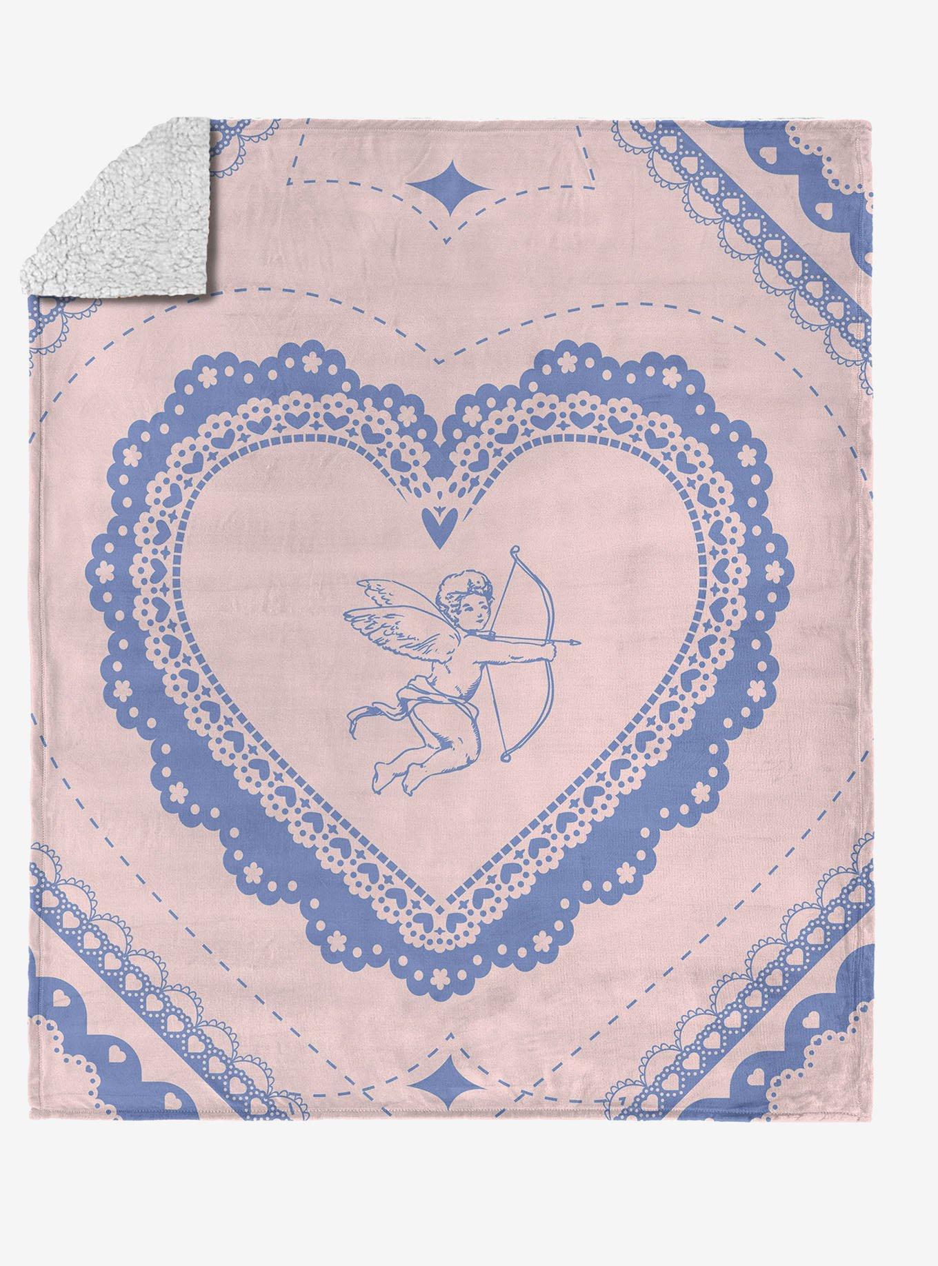 Vintage Hearts Silk Touch Sherpa Throw Blanket, , hi-res