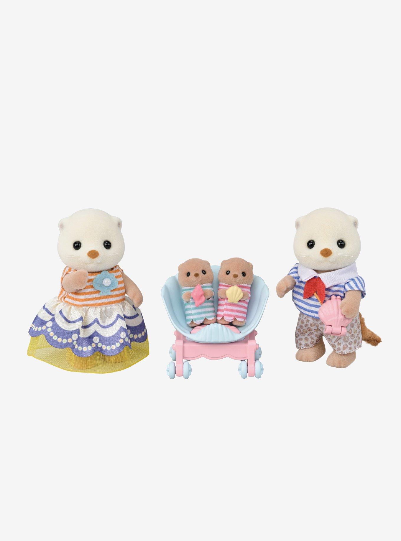 Calico Critters Sea Otter Family Figure Set 
