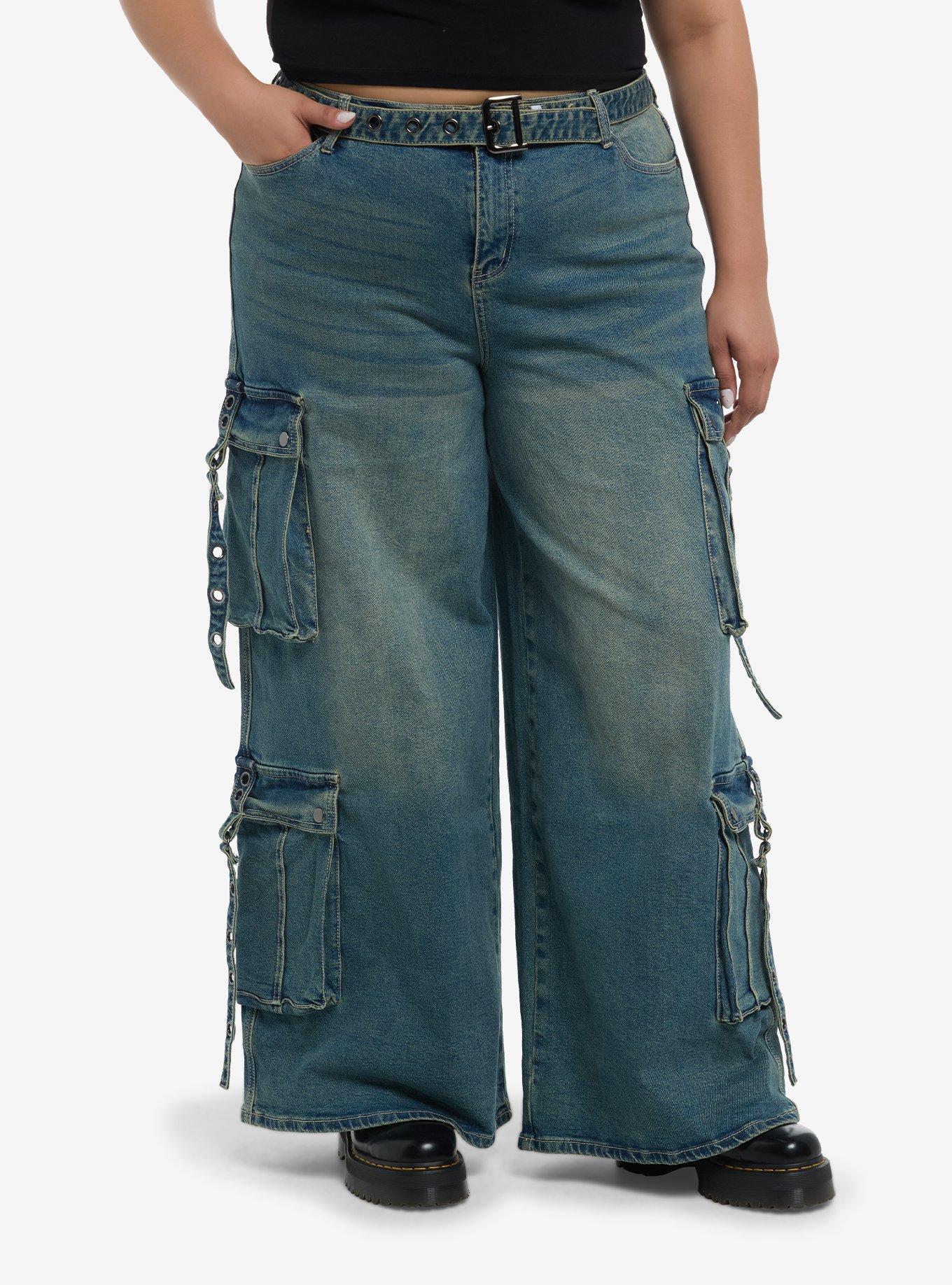 Social Collision Vintage Light Indigo Wash Cargo Pocket Wide Leg Jeans Plus Size, , hi-res
