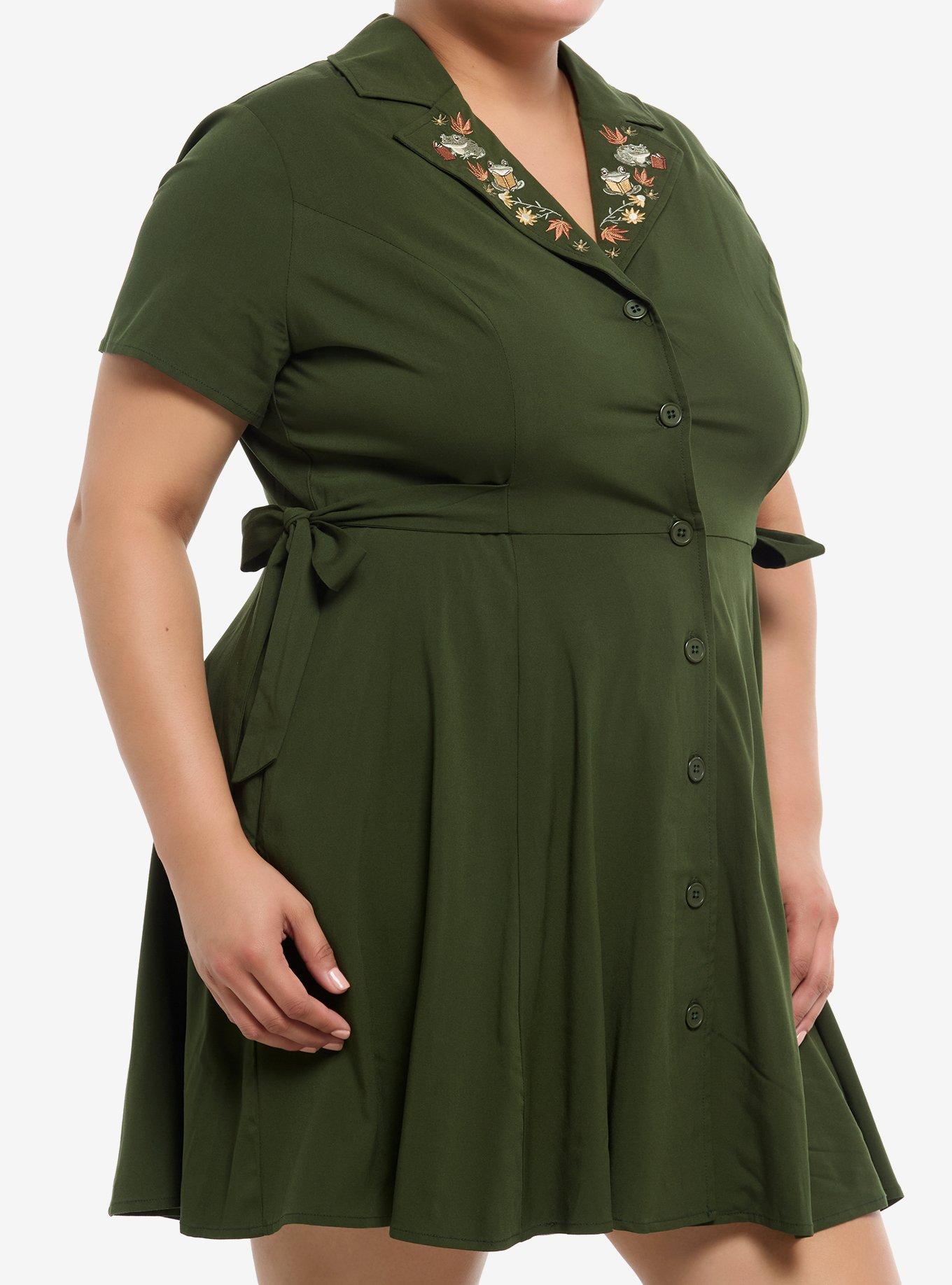 Thorn & Fable Reading Frogs Collar Dress Plus Size, , hi-res