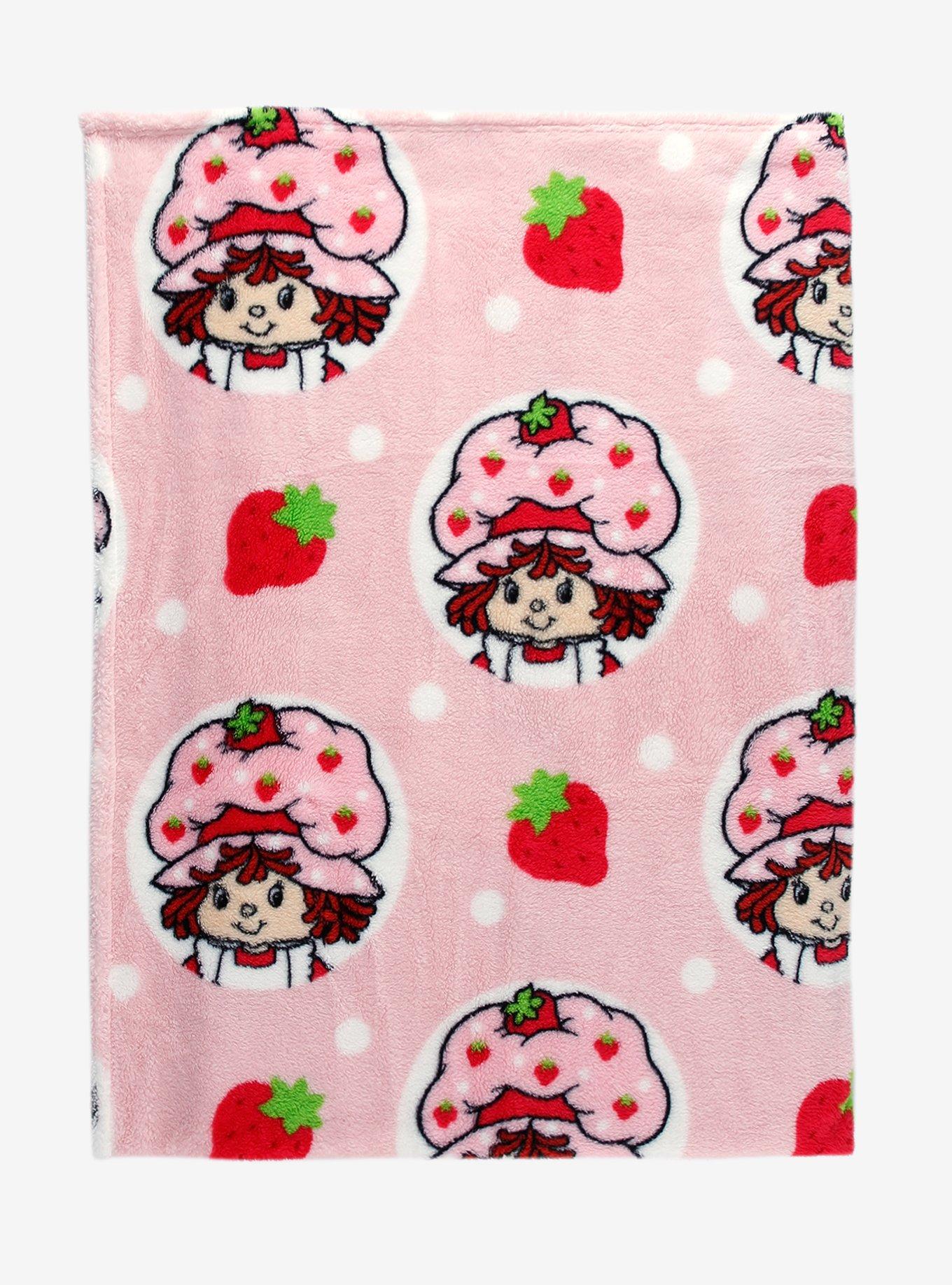 Strawberry Shortcake Allover Print Sherpa Throw - BoxLunch Exclusive, , hi-res