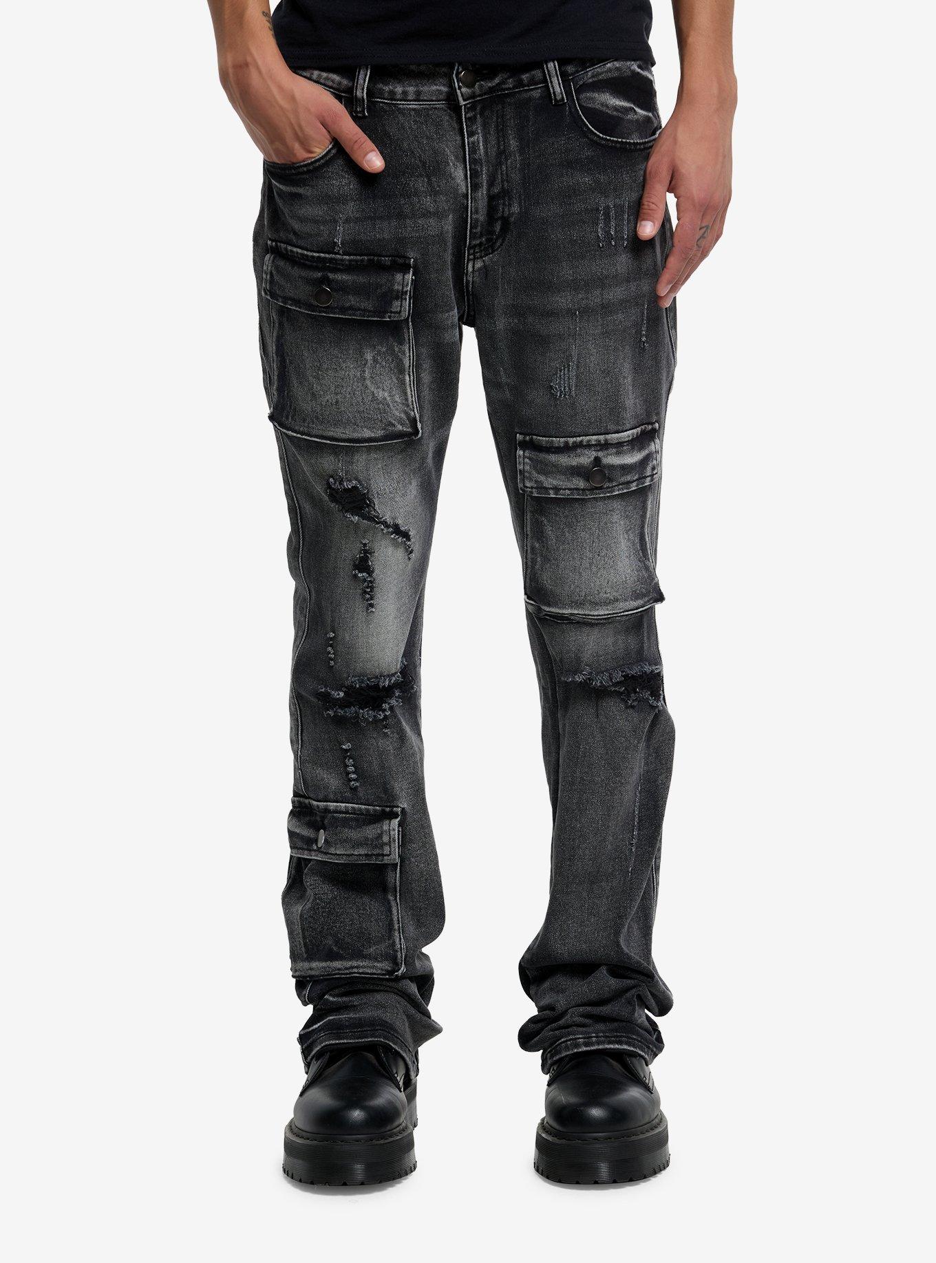 即送 DARK COATED STACKED FLARE DENIM Black Wash Cargo Stacked Flare Jeans | Hot Topic