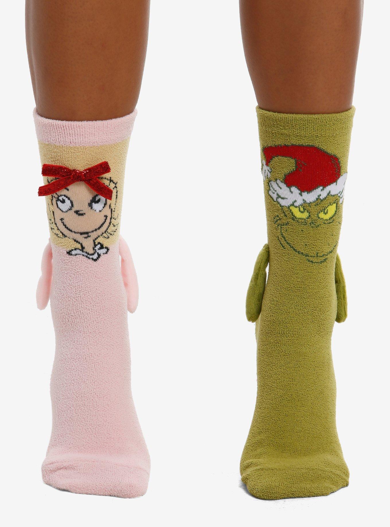 How The Grinch Stole Christmas! The Grinch & Cindy Lou Who Magnetic Arms Mismatch Cozy Crew Socks, , hi-res