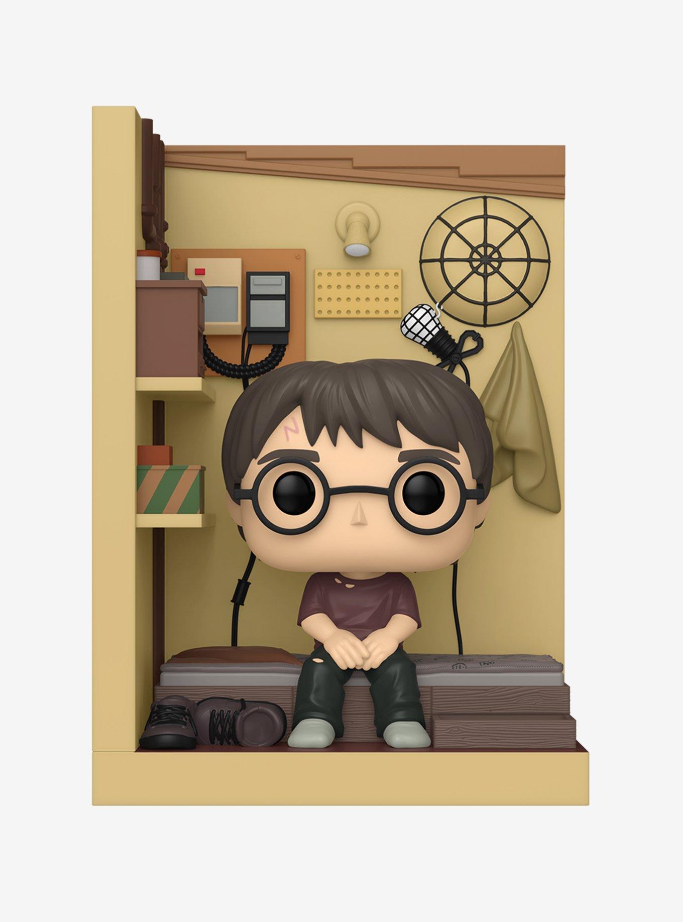 Funko Pop! Nooks Harry Potter in Cupboard Vinyl Figure, , hi-res