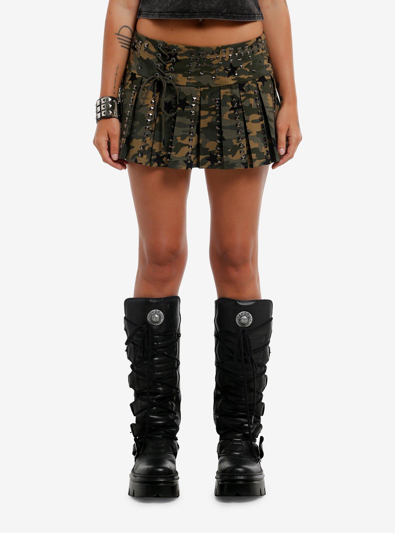 Studded Camouflage Pleated Mini Skort