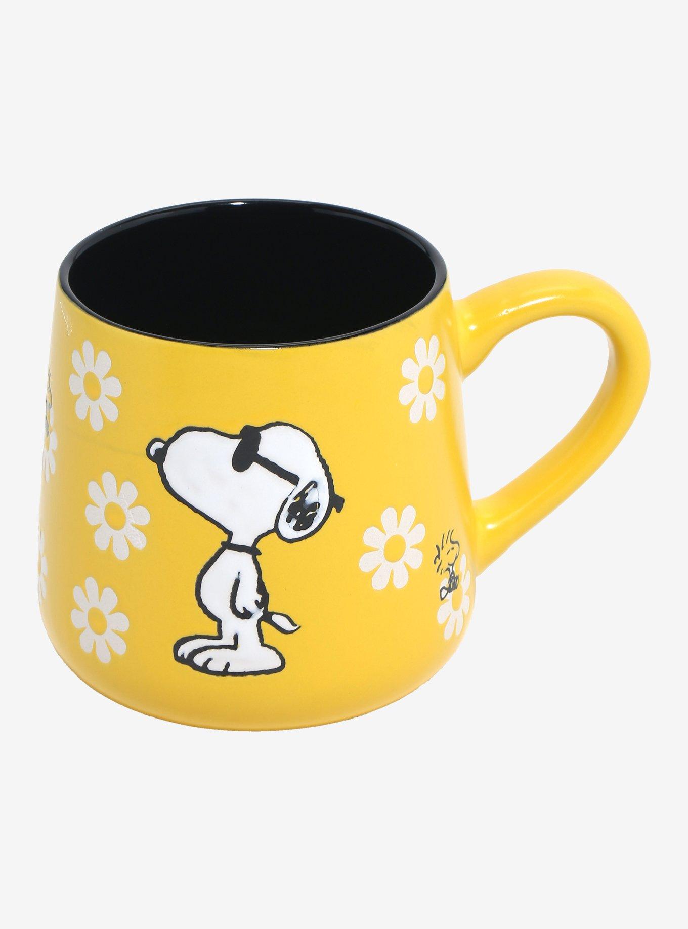 Peanuts Snoopy Daisies Wax Resist Mug, , hi-res