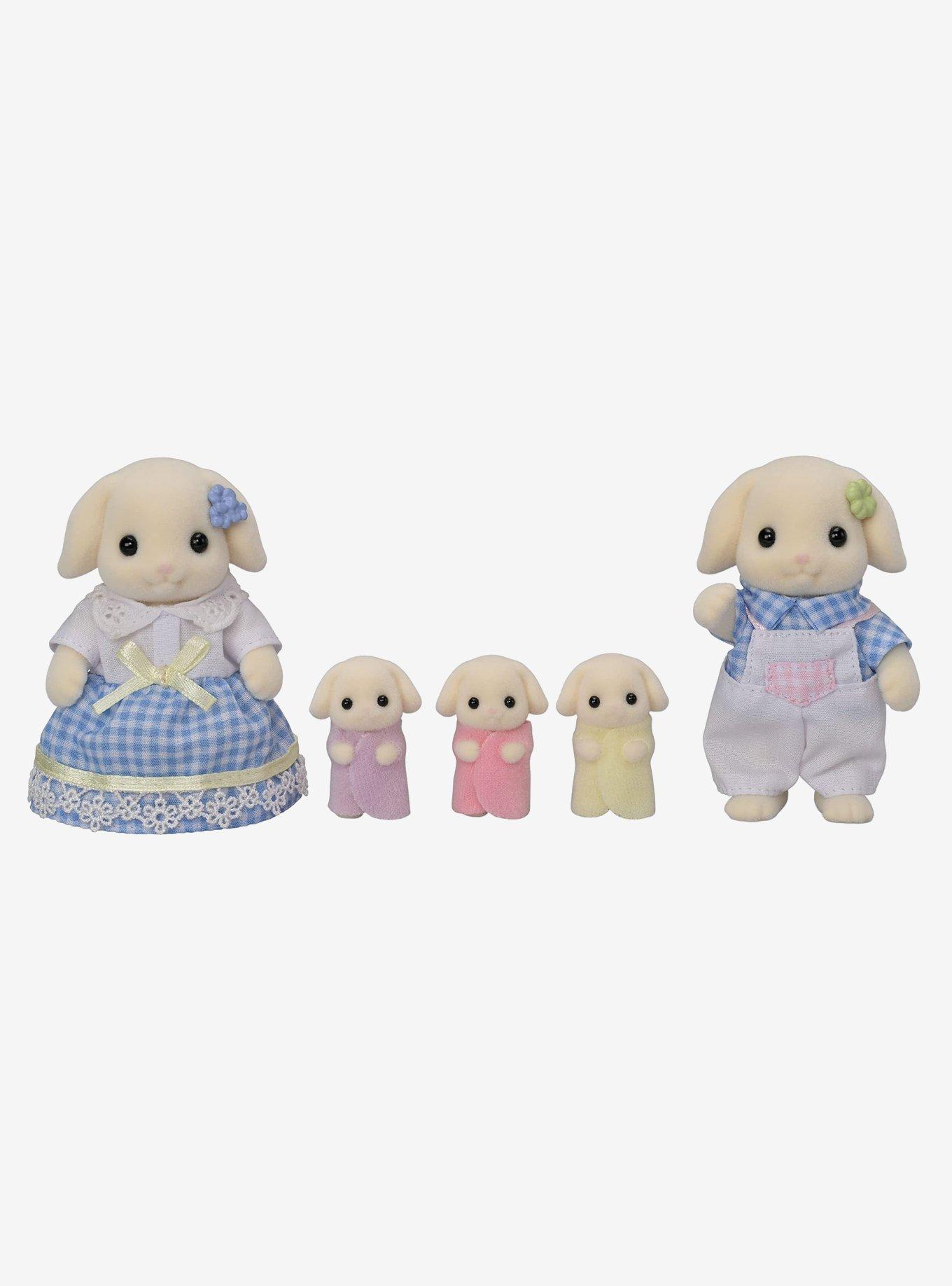 Calico Critters Flora Rabbit Family Figure Set