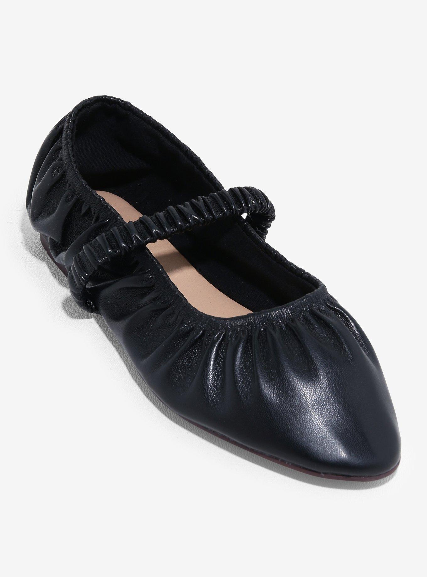 Chinese Laundry Black Avery Flats, , hi-res