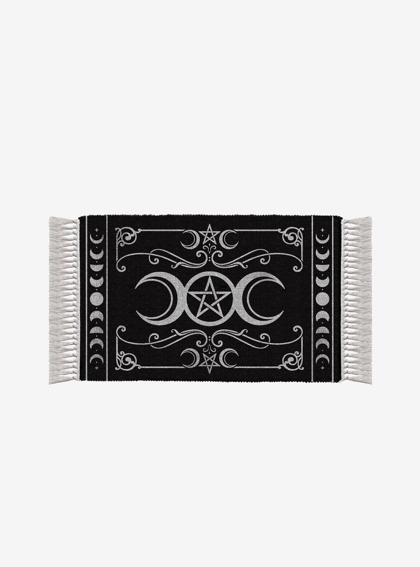 Alchemy of England Triple Moon Rug, , hi-res
