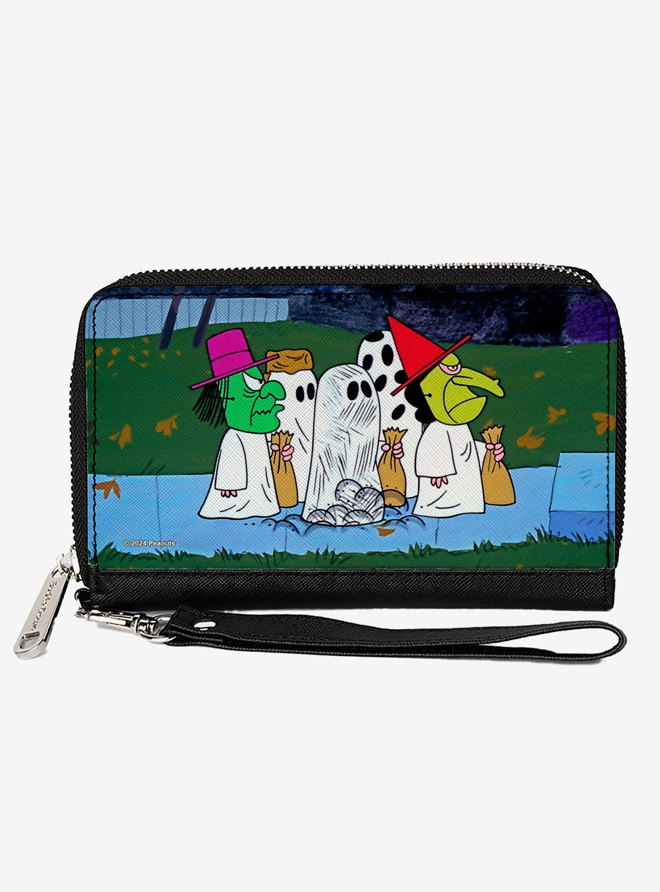Peanuts Gang Halloween Trick Or Treat Group Pose Zip Around Wallet, , hi-res