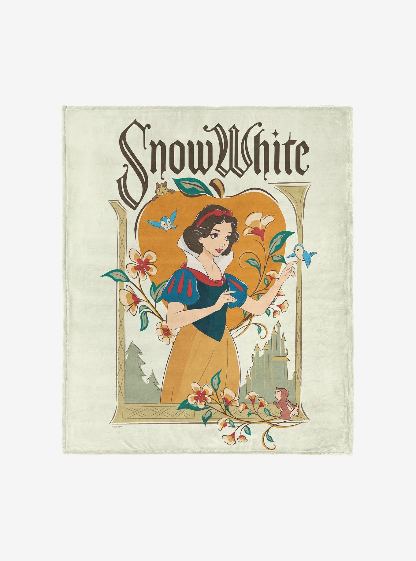 Disney Snow White Big Apple 60x80" Silk Touch Throw Blanket, , hi-res