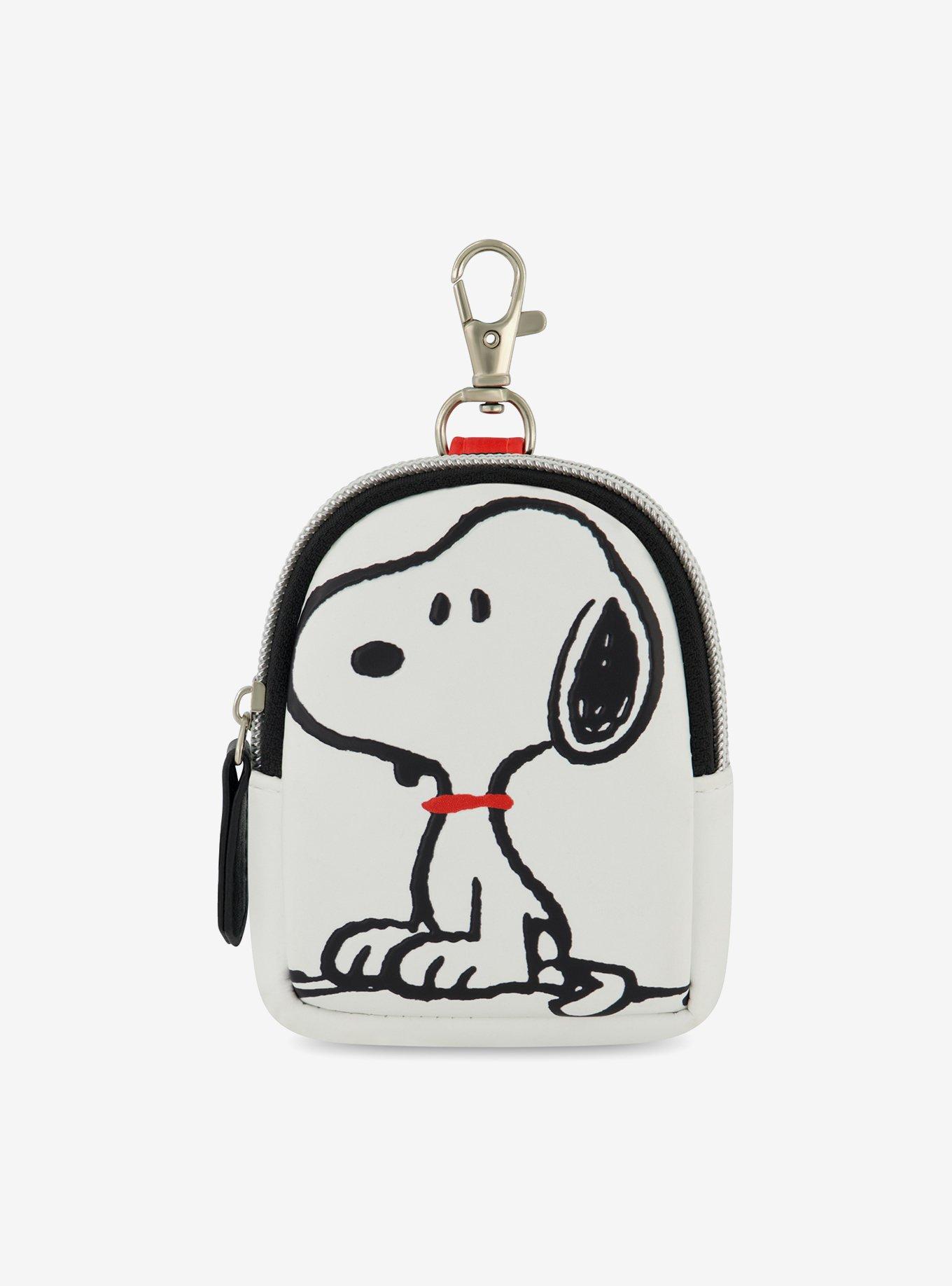 Peanuts Snoopy Full Pose Coin Purse with Keychain Clip, , hi-res