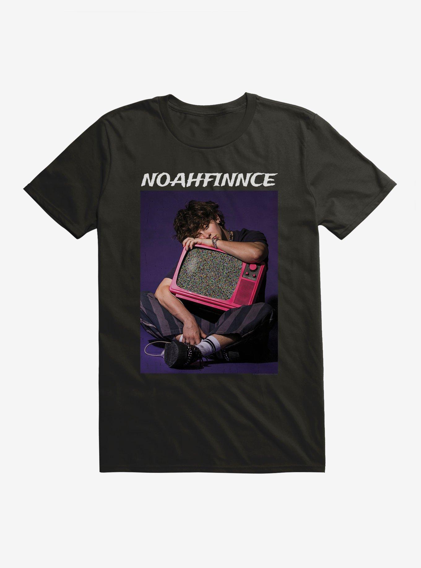 NULL NOAHFINNCE Growing Up On The Internet T-Shirt